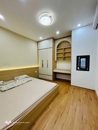 Cho thuê nhà nguyên căn 3 tầng 45m2 tại khu vực Chợ Cột Đèn