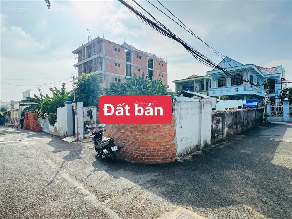 Đất 154 m2 ngang 11 mét gần đh gtvt 3 mặt thoáng xây chdv cực đẹp man thiện