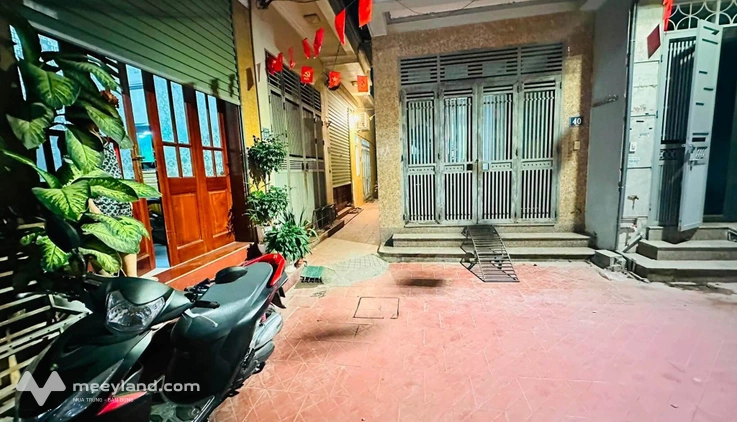 Nhà Cầu Diễn 32m2, 4 tầng, ô tô tránh, hàng xóm Vinhomes