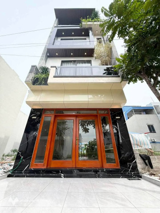 Nhà 4 tầng xây mới đón gió Tây, sát Bệnh viện 700 giường tại Mỹ Trung