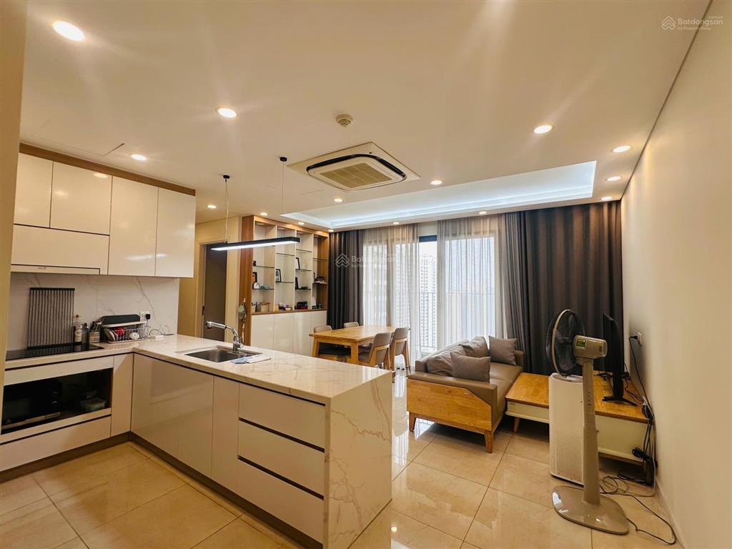 Bán căn hộ ban công đông nam siêu hiếm dự án 219 trung kính tầng trung giá chỉ 6,8 tỷ full đồ đẹp