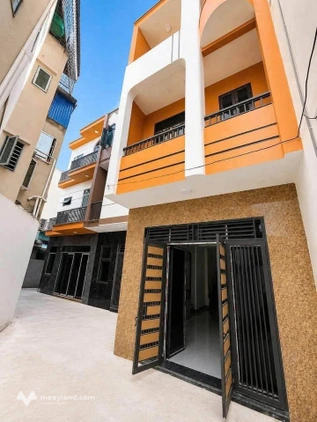 Sở hữu ngay 3 căn nhà 3 tầng xây mới cực chất tại đường Trần Quang Khải, thành phố Nam Định
