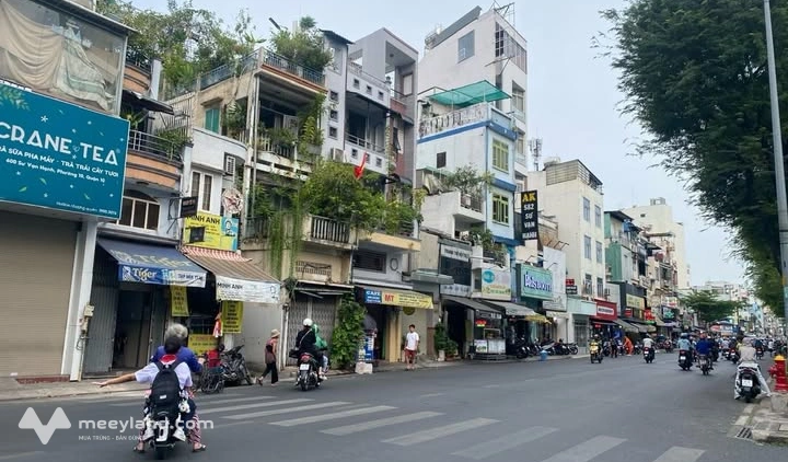 Nhà phố Quận 10, vị trí đắc địa cho ngành