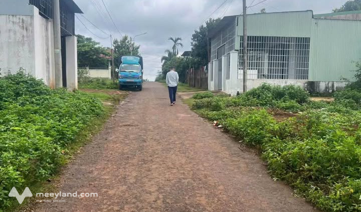 Đất đẹp hẻm Bùi Viện, Kon Tum, chỉ 600 triệu
