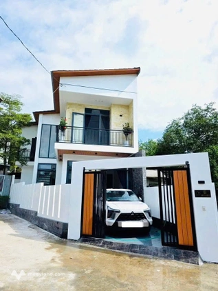 Sốc nhiệt với nhà 2 mặt kiệt Hoài Thanh, nở hậu siêu đẹp, giá chỉ 2,55 tỷ