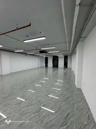 Cho thuê văn phòng phố Đặng Tiến Đông, Đống Đa, Hà Nội, DTSD 150m2, thông sàn, giá 32tr/tháng