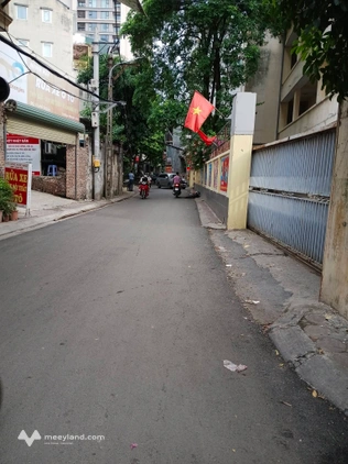 Nhà đẹp phố Nguyễn Viết Xuân, Thanh Xuân, phân lô, sát phố