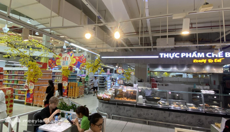 Văn phòng trọn gói 3,5 triệu có cửa sổ thông thoáng