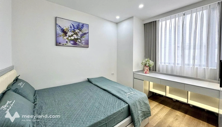 Căn hộ 119m2, 3 phòng ngủ, view biệt thự triệu đô tại Trung Hòa, Nhân Chính