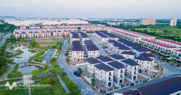 Bán gấp đơn lập góc 216m2 sát cao tốc, đi Hà Nội đúng 15 phút