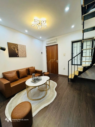 Căn hộ 3 ngủ tầng 2 phố Trương Định, diện tích 80m2, giá nhỉnh 3 tỷ