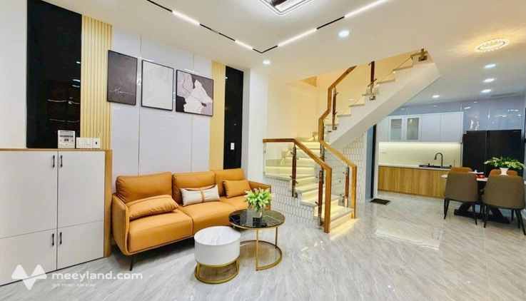 Bán nhà đẹp ở ngay Vincom Quang Trung Gò Vấp, giá 4.55 tỷ