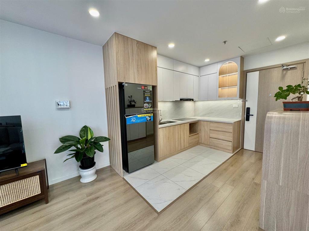 Siêu hot bán nhanh căn 2pn+ s303, 64m², 4 tỷ 430 căn góc view hồ, thoáng nhất smart city