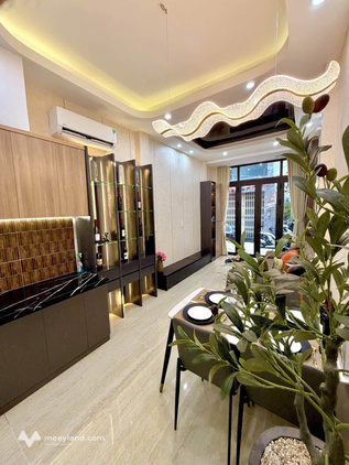 Bán gấp nhà khu Xóm Đạo quận 8, 1 trệt, 3 lầu, ngang 5,2m dài 24,1m, 3 phòng ngủ, giá cực hời
