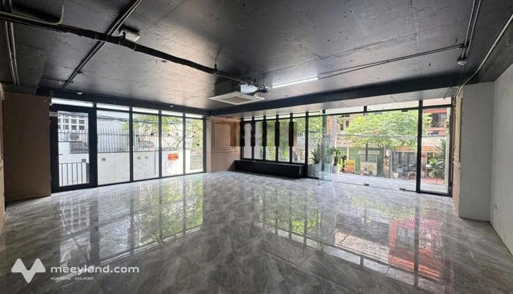 Cho thuê văn phòng tầng1 tại ngõ 19 Liễu Giai diện tích 90m2 giá 16 triệu phù hợp làm siêu thị mini