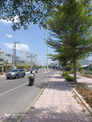 Bán lô đất mặt tiền 40m2 tại phường Qui Nhơn, Gia Lai