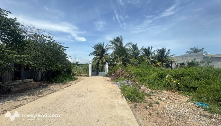 Lô đất tiềm năng ngay sau sân vận động Phước Mỹ, Ninh Thuận