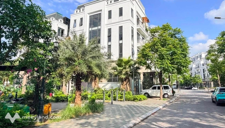 Nhà lô góc Trịnh Văn Bô, ô tô đỗ cửa, view công viên, giá chỉ hơn 7 tỷ