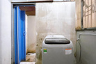 Cho thuê phòng trọ có máy giặt riêng tại Bùi Đình Túy, 4 triệu, 35m2, 1PN, 1WC, đầy đủ tiện nghi .