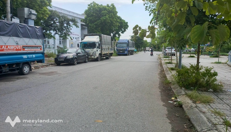 Đất phân lô Phương Nhị, Ngọc Hồi, ô tô tránh, vỉa hè rộng, giá hơn 5 tỷ