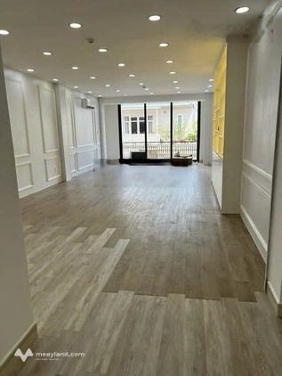 Cho thuê văn phòng 105m2 đường A4 giá chỉ từ 13 triệu