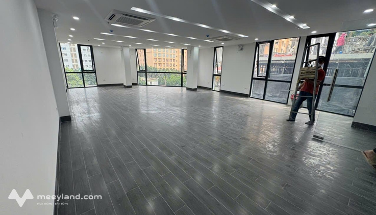 Cho thuê văn phòng Hữu Thọ DT 100m2 tòa văn phòng đẹp