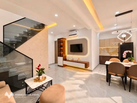 Thích Quảng Đức, Phường 5, Phú Nhuận, 10 mét ra ô tô, 2 tầng, 3 phòng ngủ, 37m2