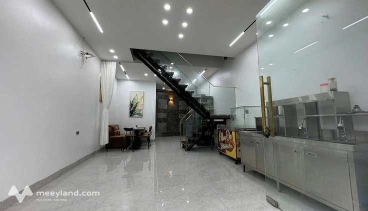 Nhà phố Đống Đa Vĩnh Yên, kinh doanh đỉnh, giá chỉ nhỉnh 3 tỷ