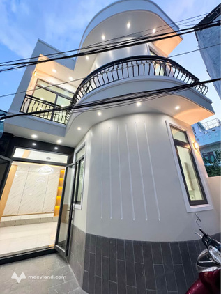 Siêu phẩm nhà 2 tầng trung tâm Quy Nhơn, 64m2, giá chỉ 3.95 tỷ