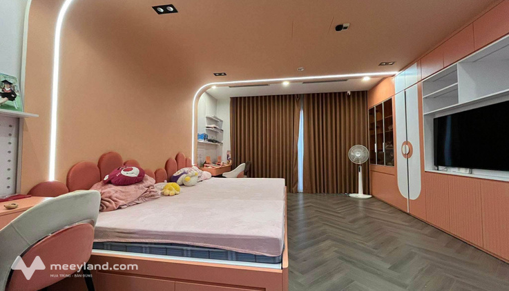Biệt thự phố Nguyễn Văn Huyên, nơi giao thoa giữa nhịp sống thượng lưu và nét hoài cổ