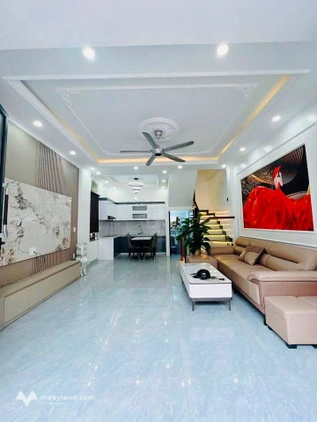 Bán nhà 3 tầng, 39m2 lô góc 3 mặt thoáng tại Ngõ Chợ Con, Lê Chân, Hải Phòng