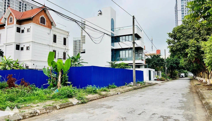 Đất vàng 121m2 cạnh Sentosa, Bùi Viện, Hải Phòng, giá cực yêu