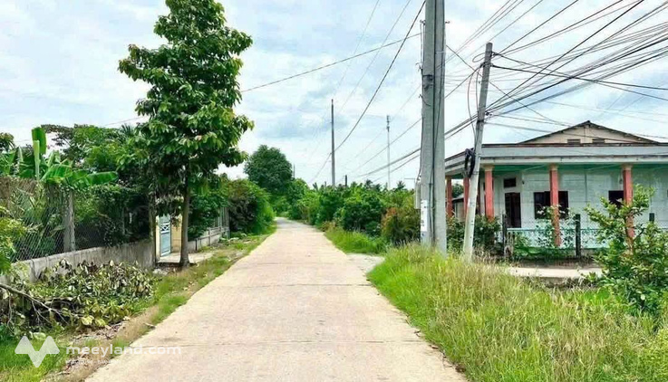 Bán đất 1000m2 mặt tiền đường 9m, tại Tân An, Long An