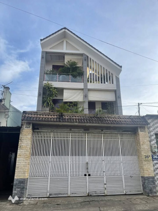 Chốt ngay căn nhà tâm huyết 26B Trần Quý Cáp, nội thất gỗ hương cực phẩm
