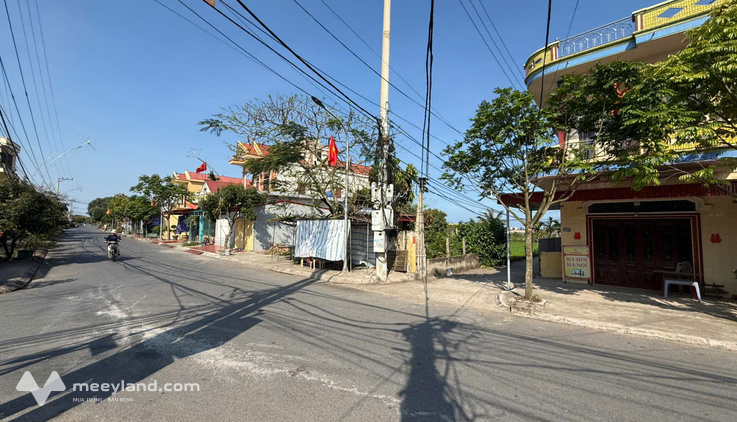 Chính chủ em có lô đất cần bán nằm trên trục đường chính Nam Định