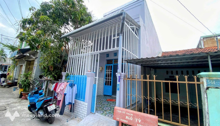 Bán nhà mới hoàn thiện hẻm 544 Ngô Quyền, phường Vĩnh Lạc, Rạch Giá, giá 1.29 tỷ