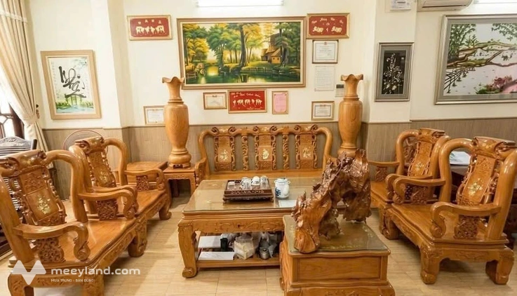 Dinh thự phố thị, tựa núi đón sóng, tâm huyết gia chủ tại Quận 6