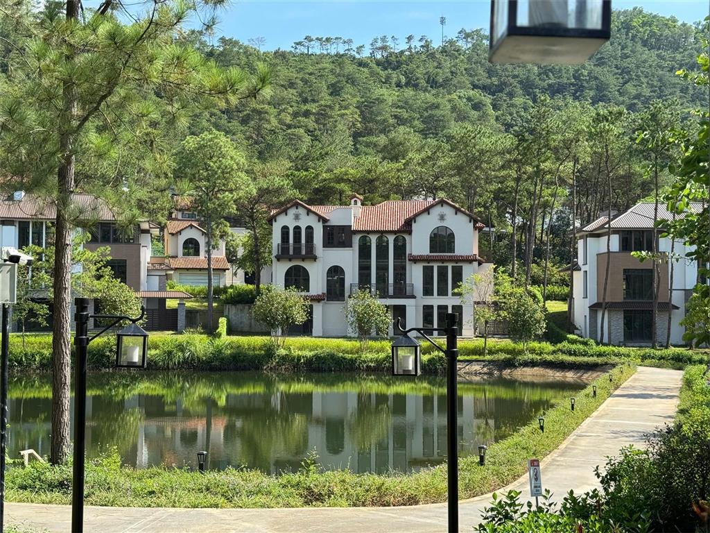 Bán căn biệt thự view hồ rẻ nhất thị trường, hàng độc quyền trực tiếp CDT cách Hà Nội 30p