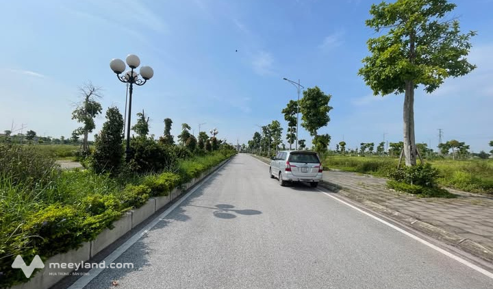 Chốt ngay nhà 3 tầng tại khu ẩm thực sầm uất Phổ Yên
