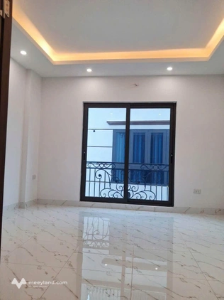 Nhà 5 tầng, xây mới tại trung tâm thị trấn Chúc Sơn, Chương Mỹ