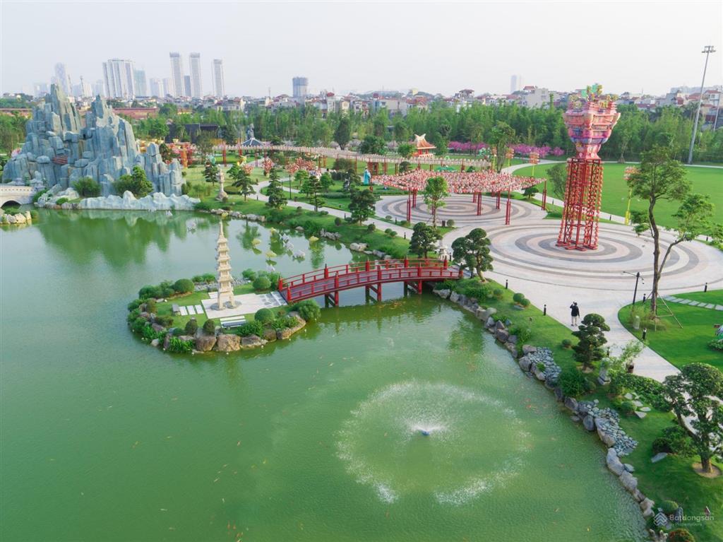 Bán căn hộ 2pn2wc 60m2 giá 4,x tỷ the saphire vinhomes smart city. 0984 576 ***