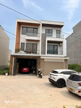 Nhà 3 tầng, mặt tiền 5m tại Quang Trung, Thái Nguyên, vừa ở vừa kinh doanh cực đỉnh