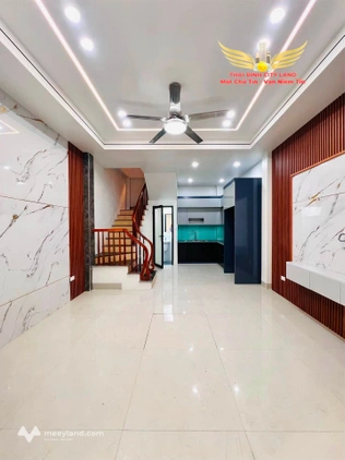Bán nhà 4 tầng hiện đại tại Trần Lãm, Thái Bình, thiết kế thoáng mát, nội thất cao cấp