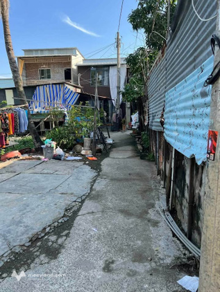 Bán nhà mới, đầy đủ nội thất tại hẻm đường Trần Hưng Đạo, Châu Đốc