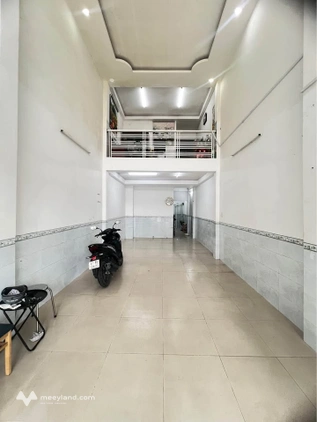 Bán nhà mặt tiền đường Hà Hoàng Hổ, phường Đông Xuyên, thành phố Long Xuyên