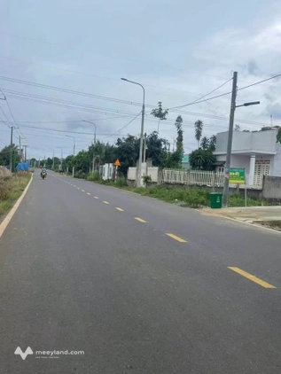 Chính chủ cần bán gấp đất tại đường nhựa chính 118, xã Phú Vinh, Định Quán