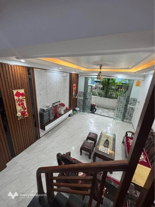 Nhà 3 tầng Văn Cao, Nam Định, 50m2, hướng Đông Nam, giá cực tốt