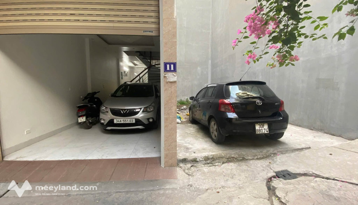 Nhà đẹp Bắc Từ Liêm 35m2, view hồ cực chill, ô tô đỗ sát cửa