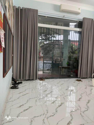 Nhà mới xây 2.5 tầng tại ngõ Mỹ Sơn, Lạng Sơn, ôtô 7 chỗ đỗ cửa