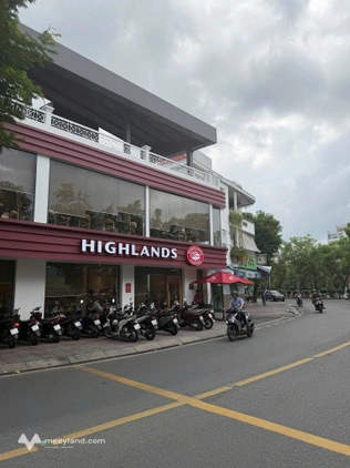 Nhà góc 3 mặt tiền Trường Sa, thành phố Hồ Chí Minh